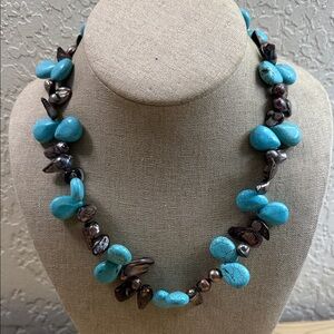 Fashion Jewelry Turquoise and Brown Necklace